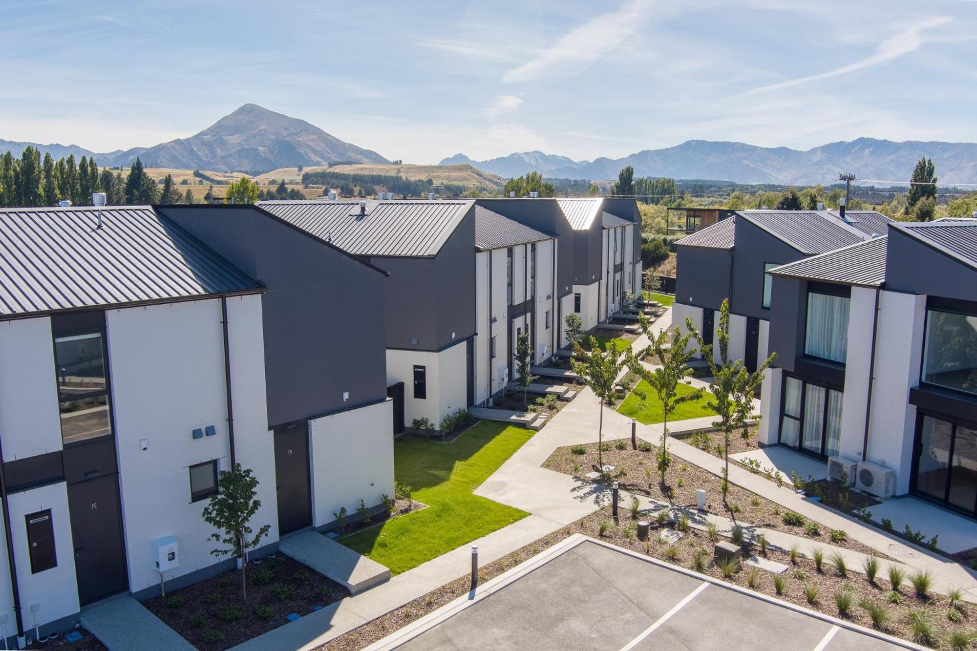 Alpine Junction Townhouse Apartments, Lodge & Hotel Wanaka Exteriér fotografie